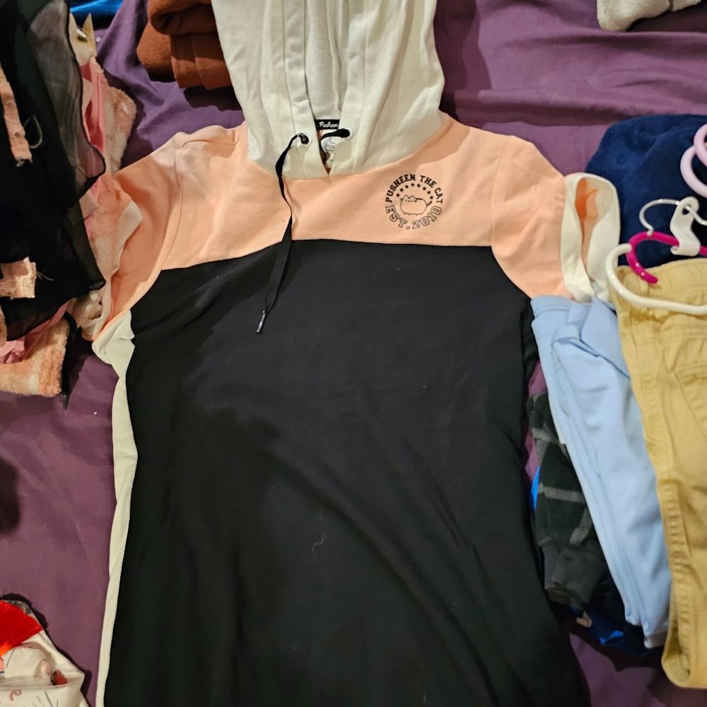 Large pusheen sporty dress with hoodie